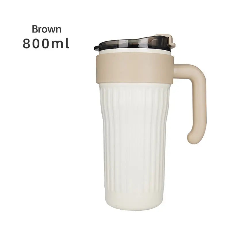 Water Bottle for Cycling Sports Featuring a Bathrobe Bear eprolo