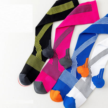 Sports pressure socks for men and women, comfortable for sports, compression socks with a pressure of eprolo