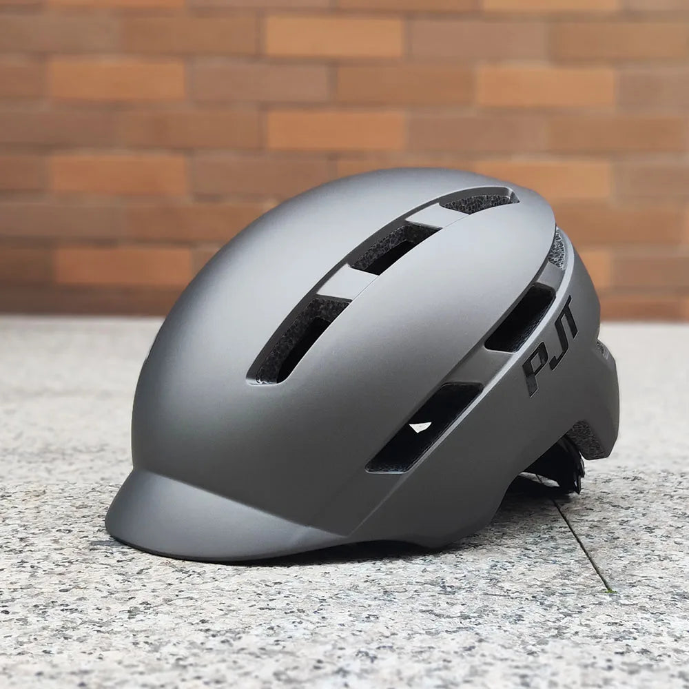 PJT New Cycling Helmet In-Mold Mountain Road USB Rechargeable Taillight Bicycle Bike Helmets Sports Safe Hat MTB Cycling Helmet