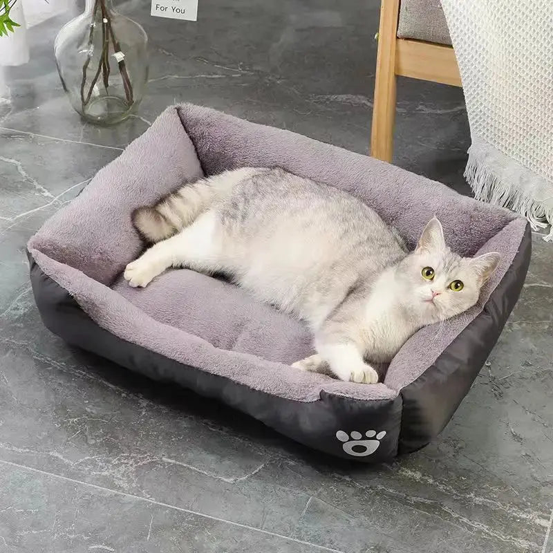 Large Pet Cat and Dog Bed Warm Comfortable Dog Reseller