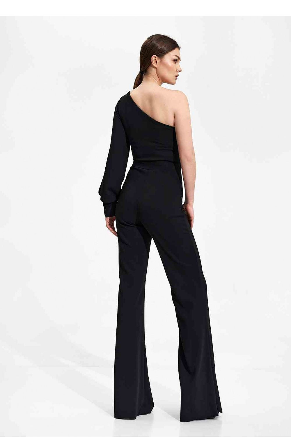  Suit model 168905 Figl 