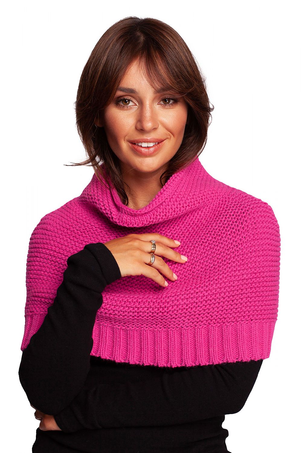  Infinity Scarf model 171225 BE Knit 
