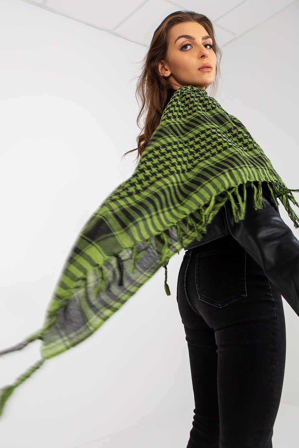  Neckerchief model 171774 AT 